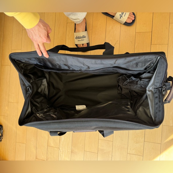 Samsonite luggage - Picture 6 of 10